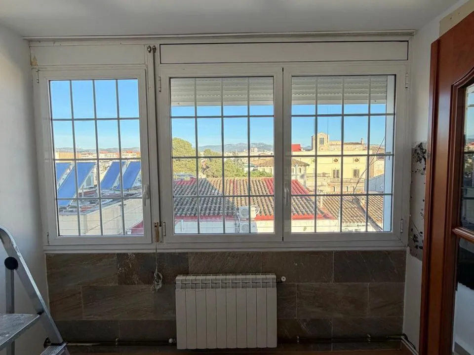 Ventana de tres hojas: antes del cambio